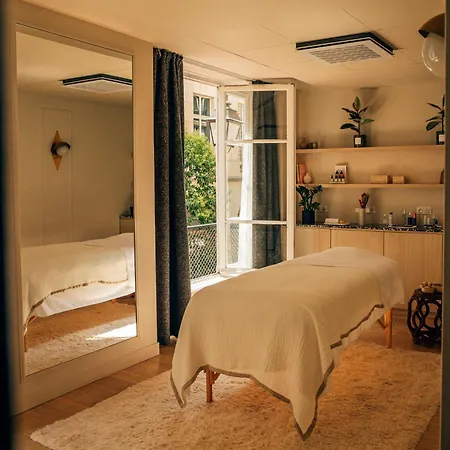 Hotel Bachaumont Parigi